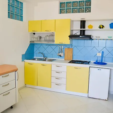 Maridea Casevacanza Il Sole Dentro Apartment Ponza
