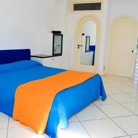 Apartment Maridea Casevacanza Il Sole Dentro